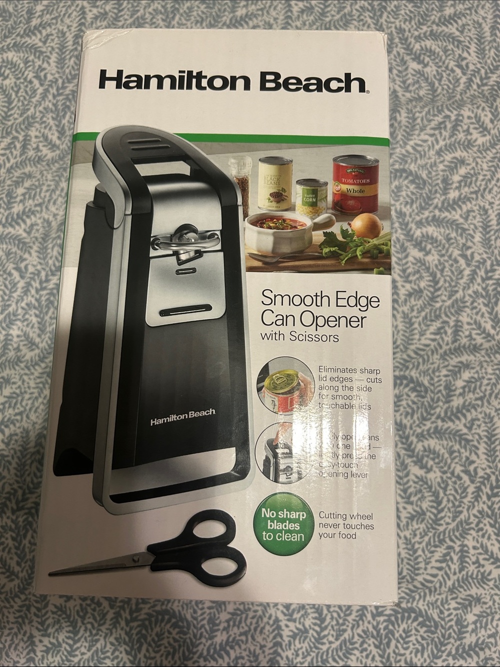 Hamilton Beach Black and Silver Smooth Edge Can Opener with Scissors